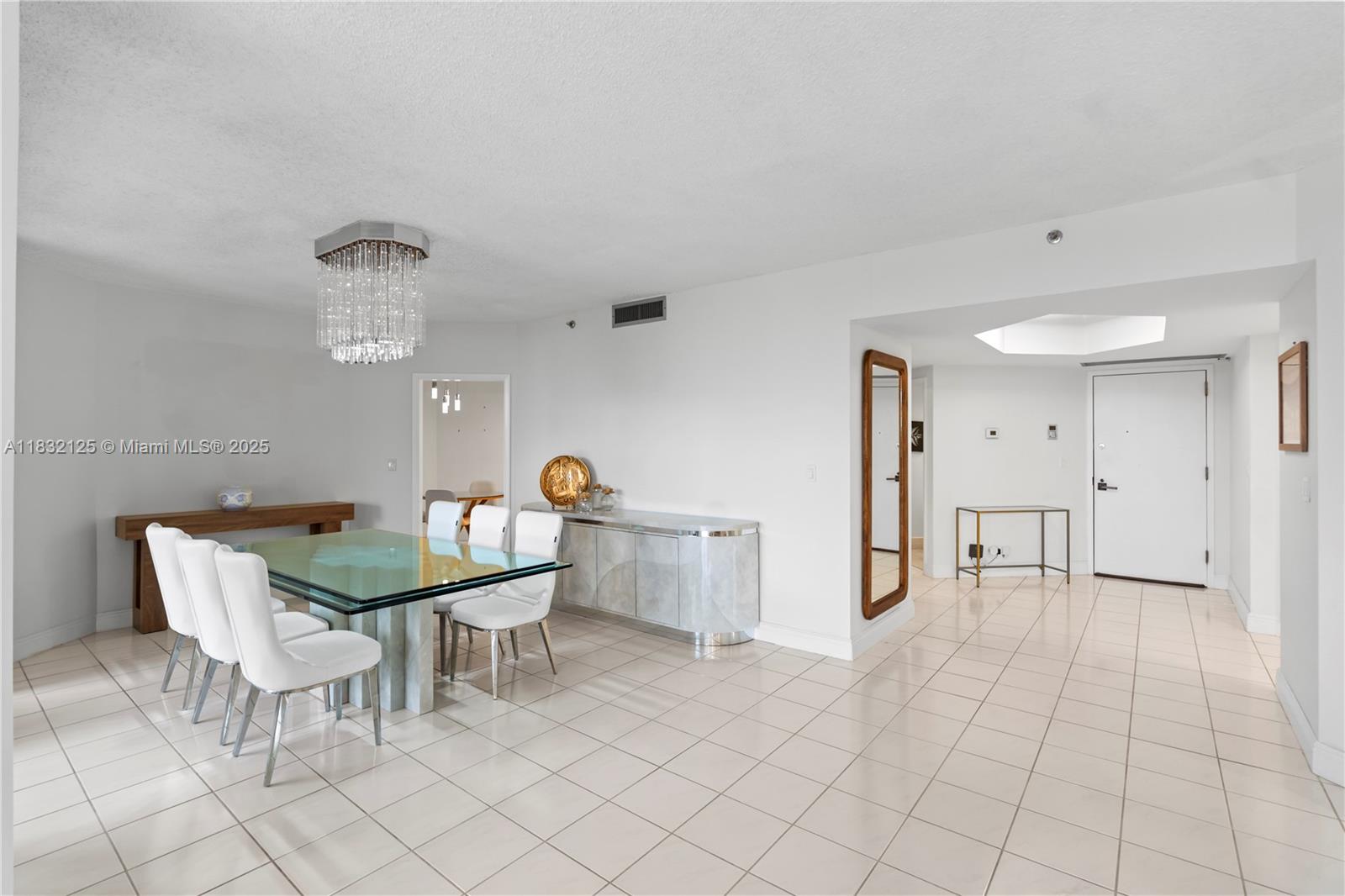 TERRACES NORTH TURNBERRY - Residential