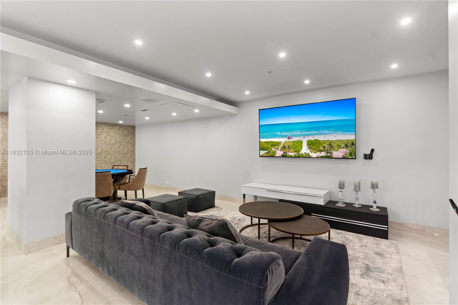 TERRACES NORTH TURNBERRY - Residential