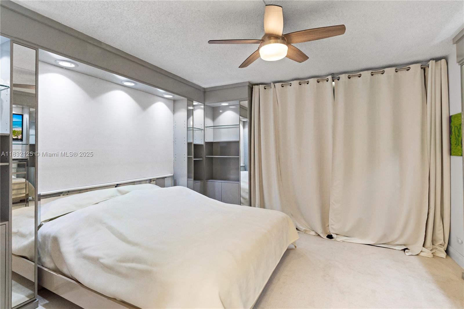 TERRACES NORTH TURNBERRY - Residential