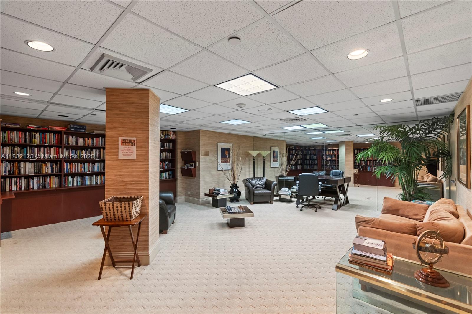 TERRACES NORTH TURNBERRY - Residential