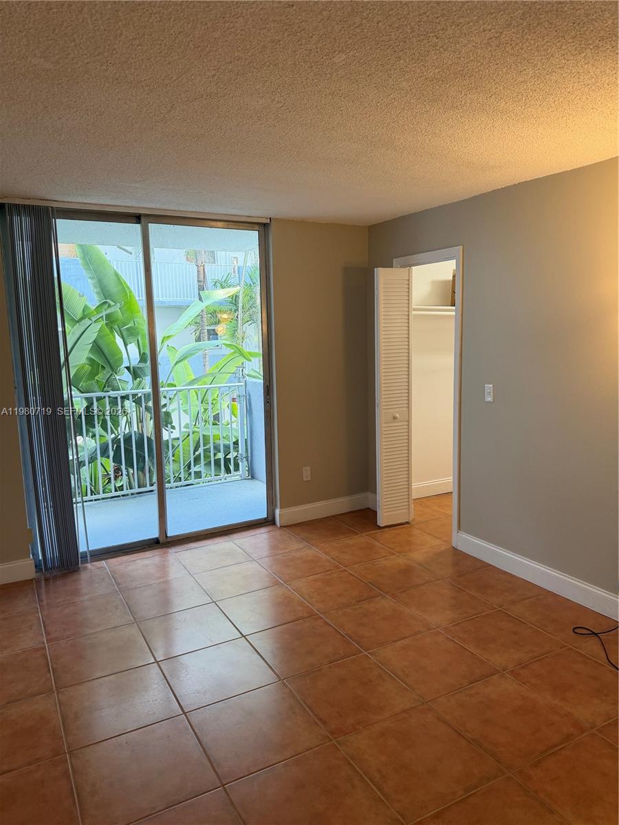 NORTH BAY VILLAS CONDO - Residential Lease