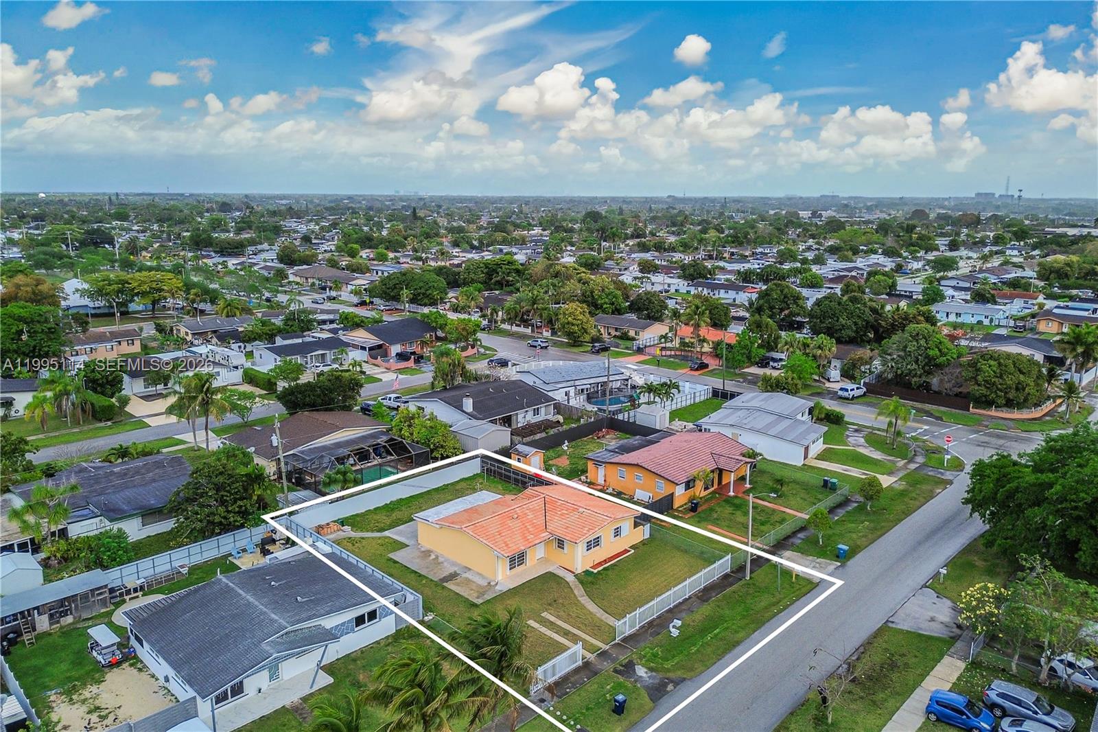 SO MIAMI HEIGHTS ADDN E - Residential