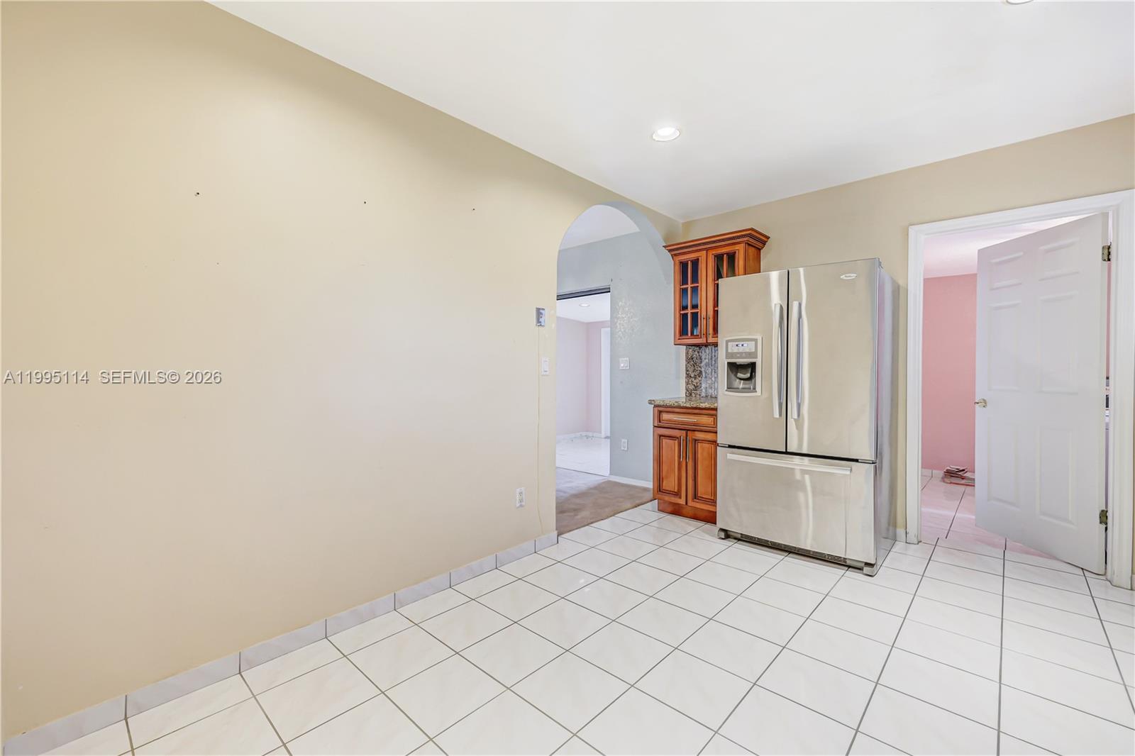 SO MIAMI HEIGHTS ADDN E - Residential
