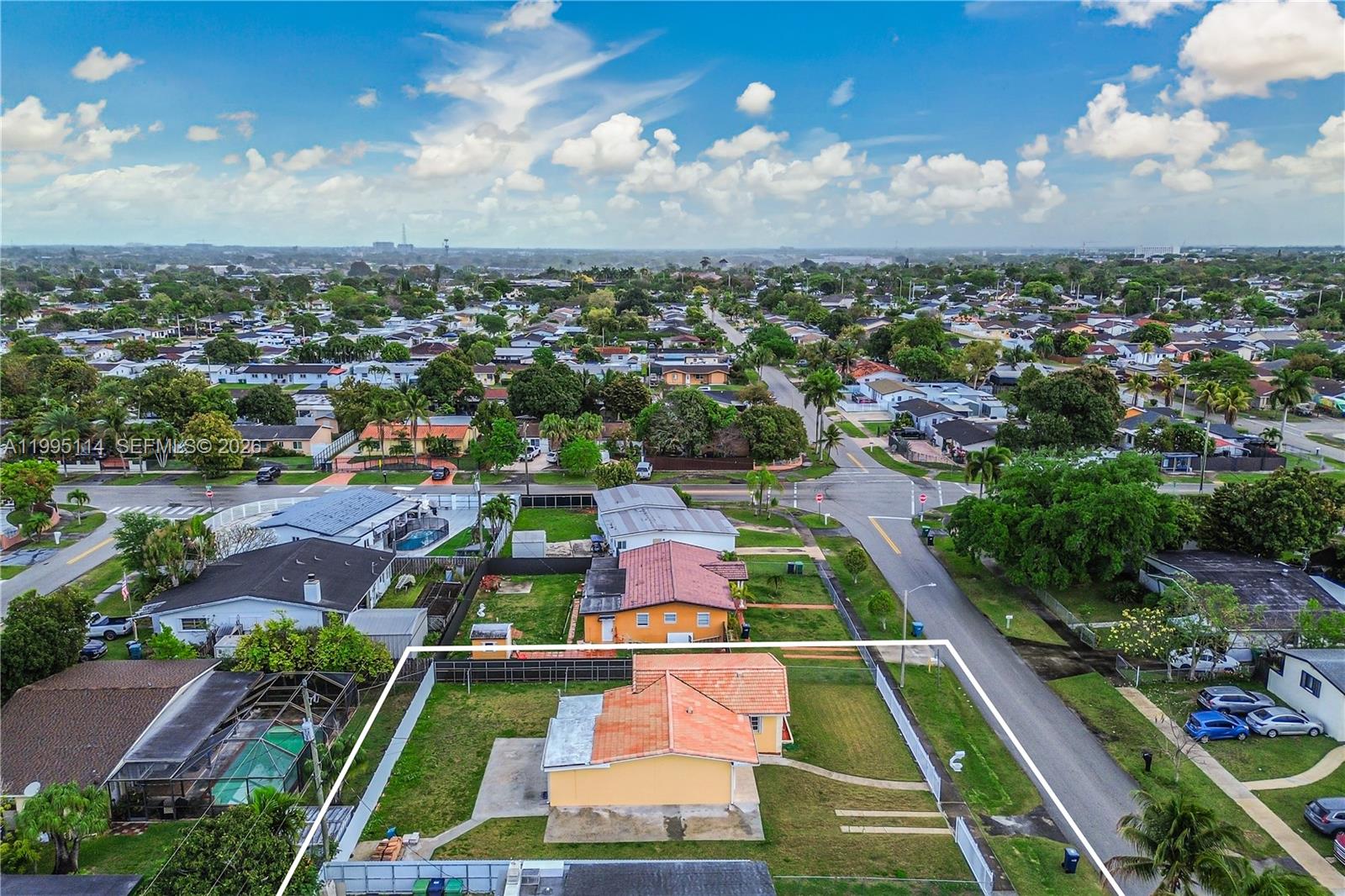 SO MIAMI HEIGHTS ADDN E - Residential
