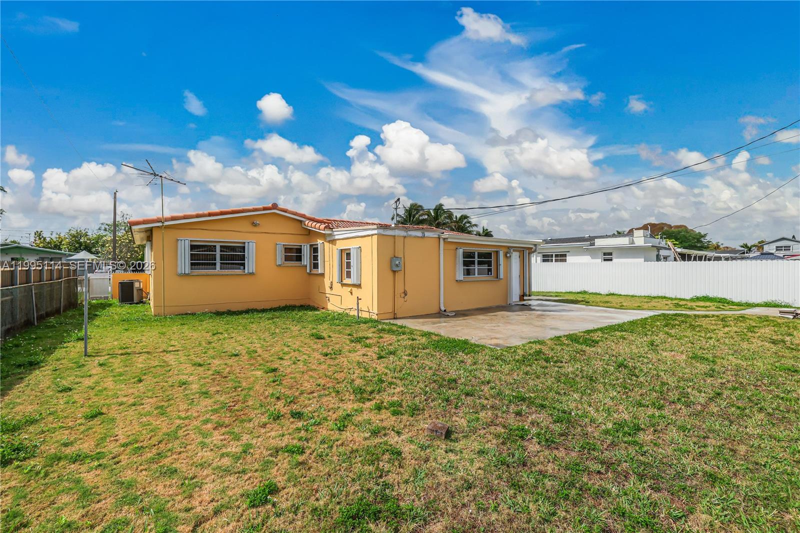 SO MIAMI HEIGHTS ADDN E - Residential