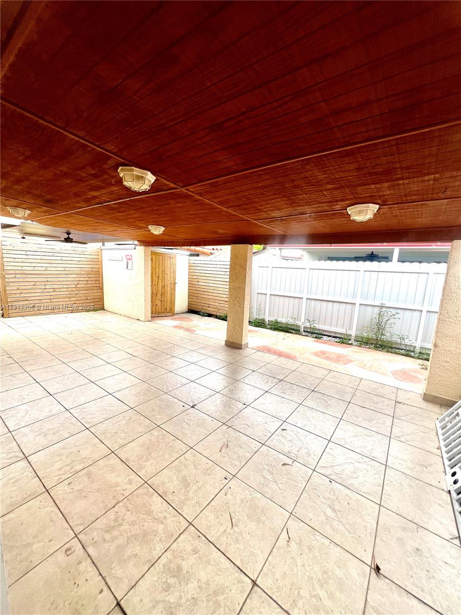 EL PRADO BY THE LAKE - Residential Lease