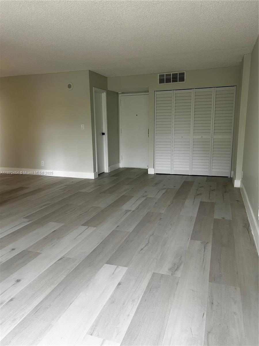 PLAZA OF AMERICAS CONDO P - Residential