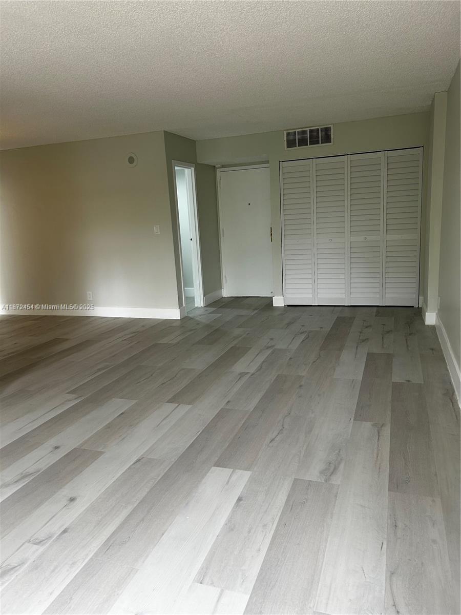 PLAZA OF AMERICAS CONDO P - Residential