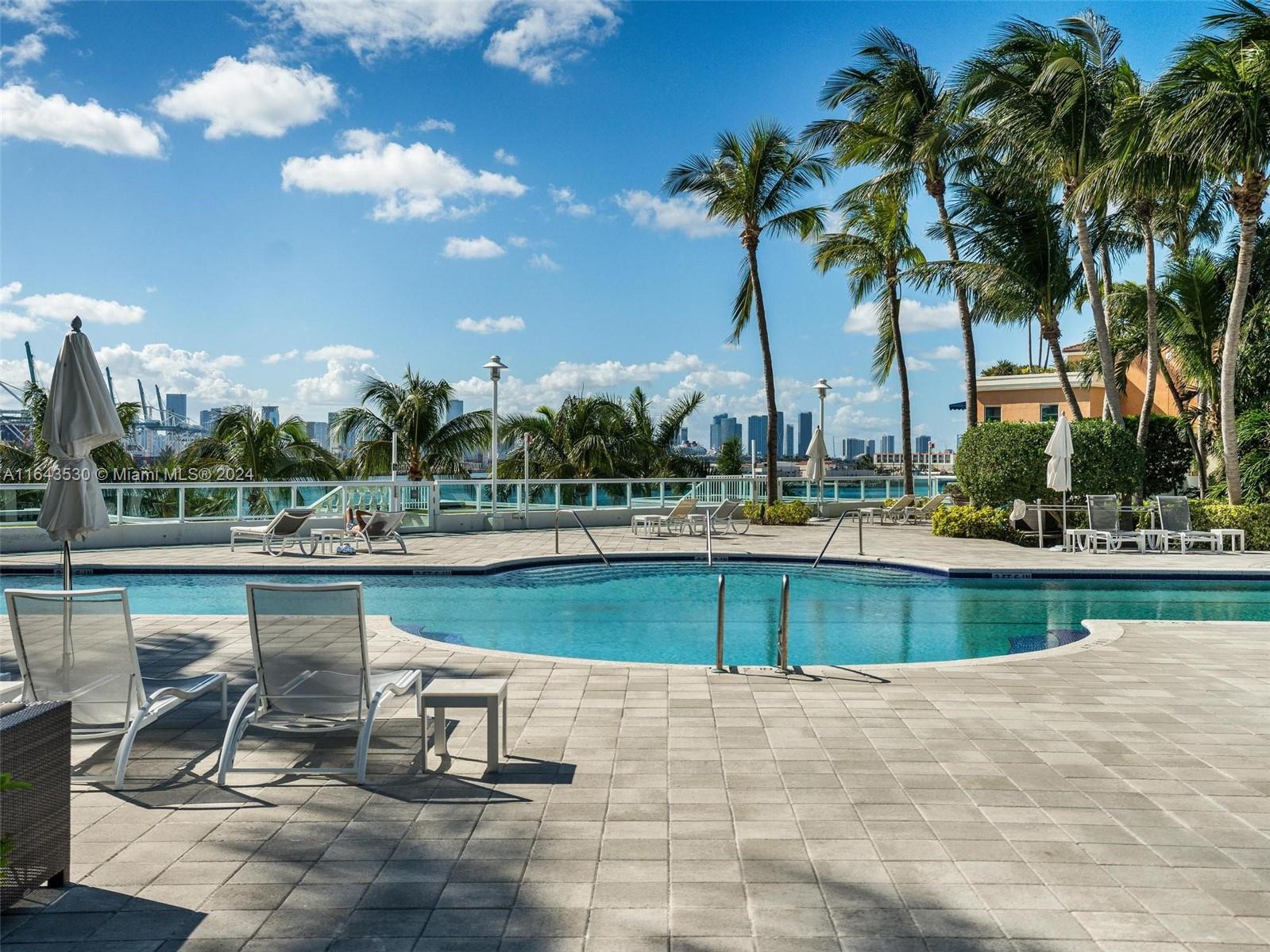 MURANO AT PORTOFINO CONDO - Residential