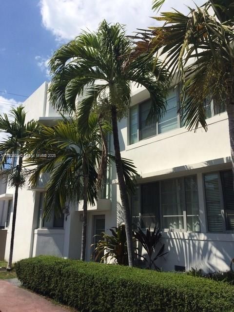 Photo of 621 11th St #102, Miami Beach, FL 33139 (MLS # A11883604)