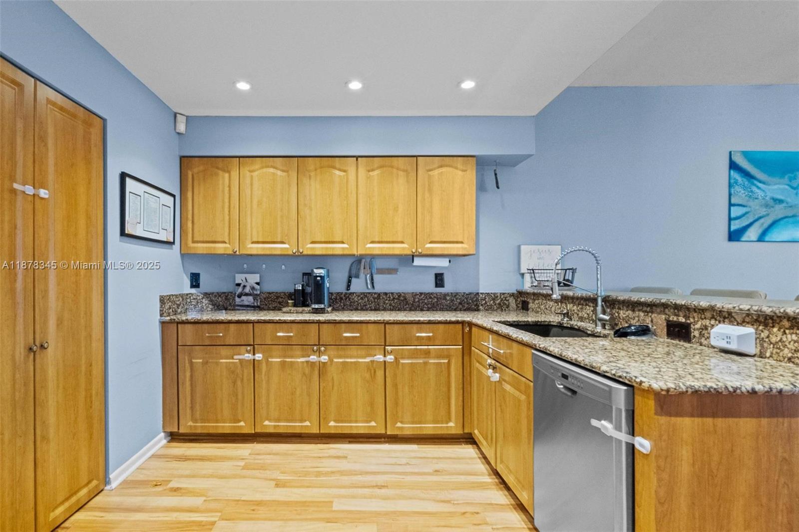 OAK GROVE AT FOREST RIDGE - Residential