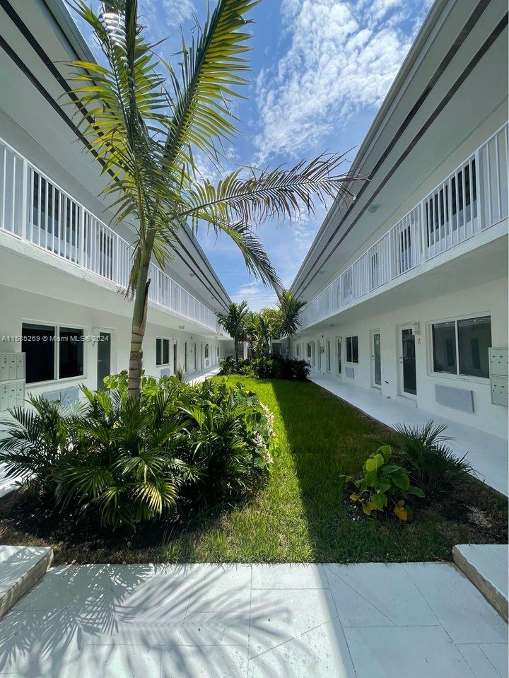 Rental Property at 1535 Michigan Ave 11, Miami Beach, Miami-Dade County, Florida - Bedrooms: 1 
Bathrooms: 1  - $2,030 MO.
