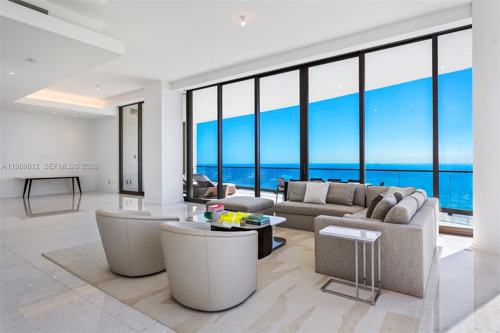 17901 Collins Ave 4507