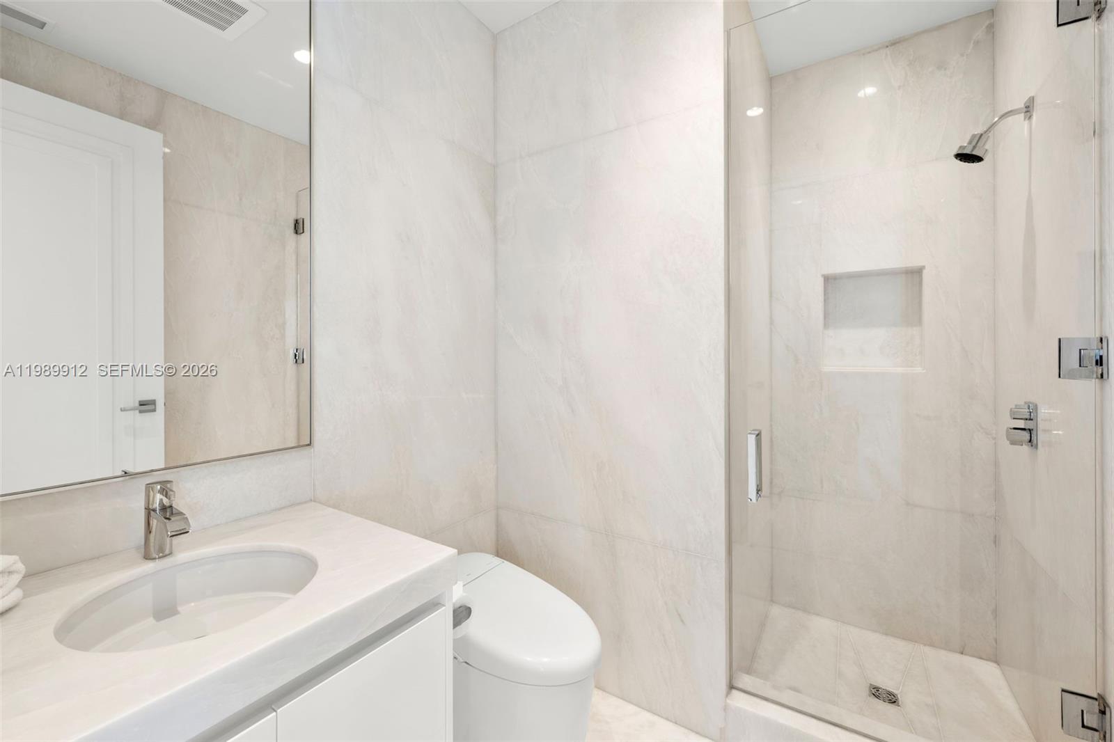 NORTH BISCAYNE BEACH AMEN - Residential