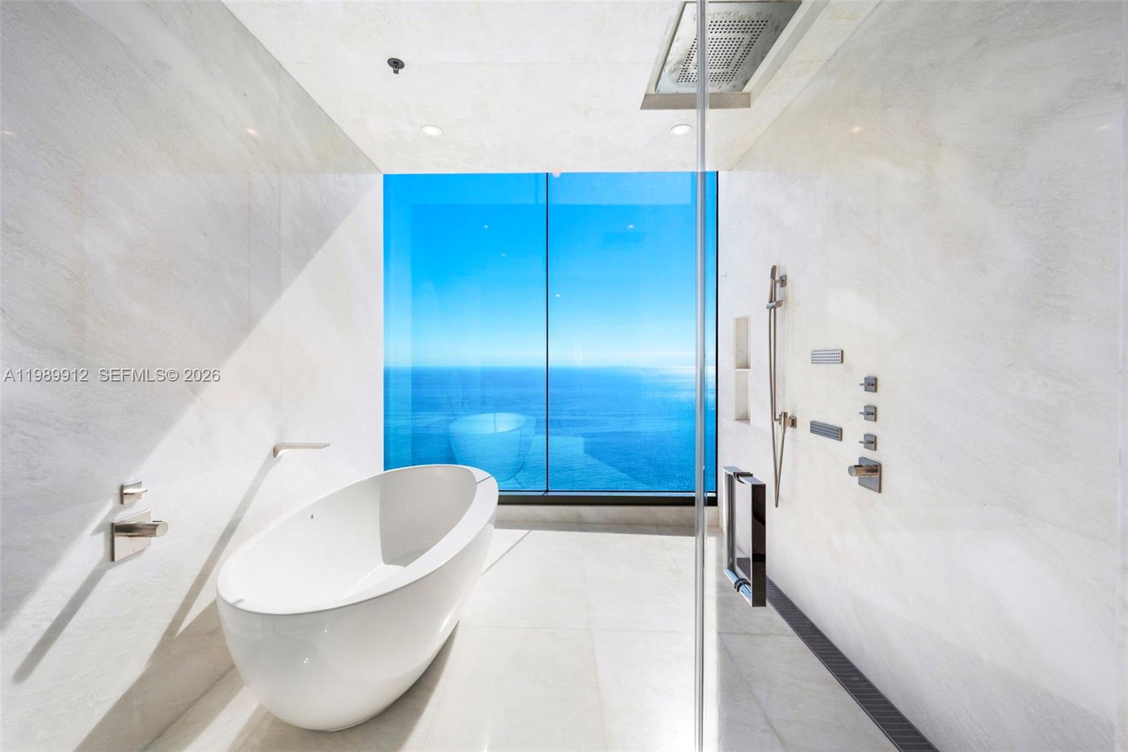 NORTH BISCAYNE BEACH AMEN - Residential