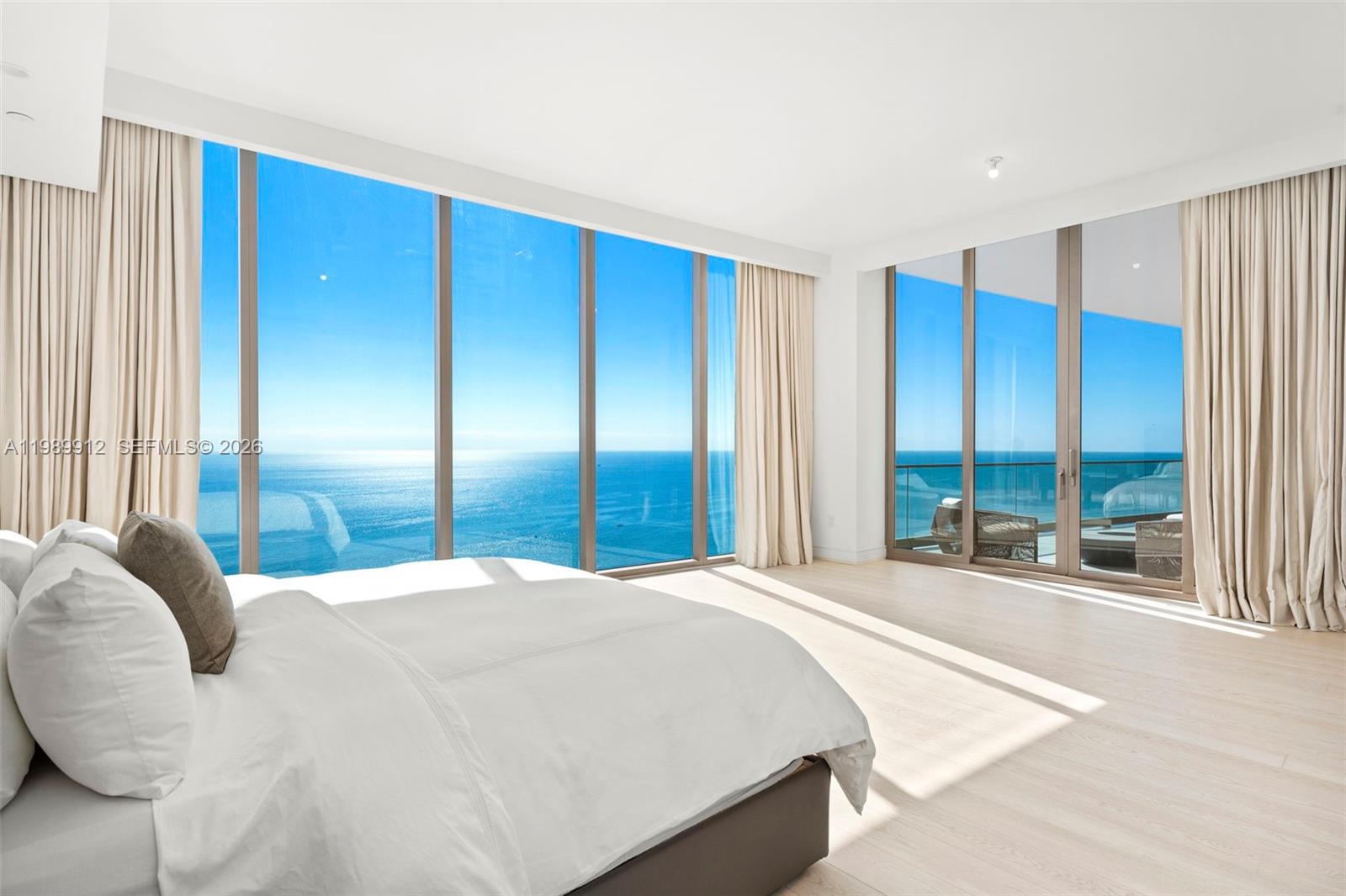 NORTH BISCAYNE BEACH AMEN - Residential