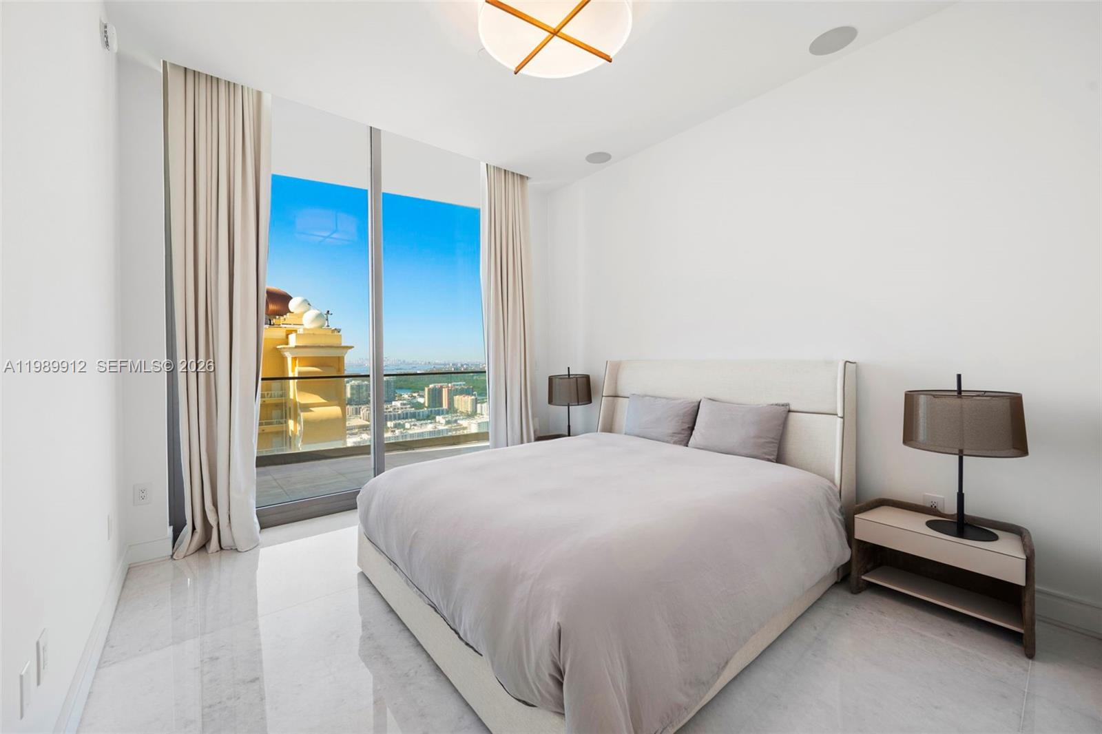 NORTH BISCAYNE BEACH AMEN - Residential