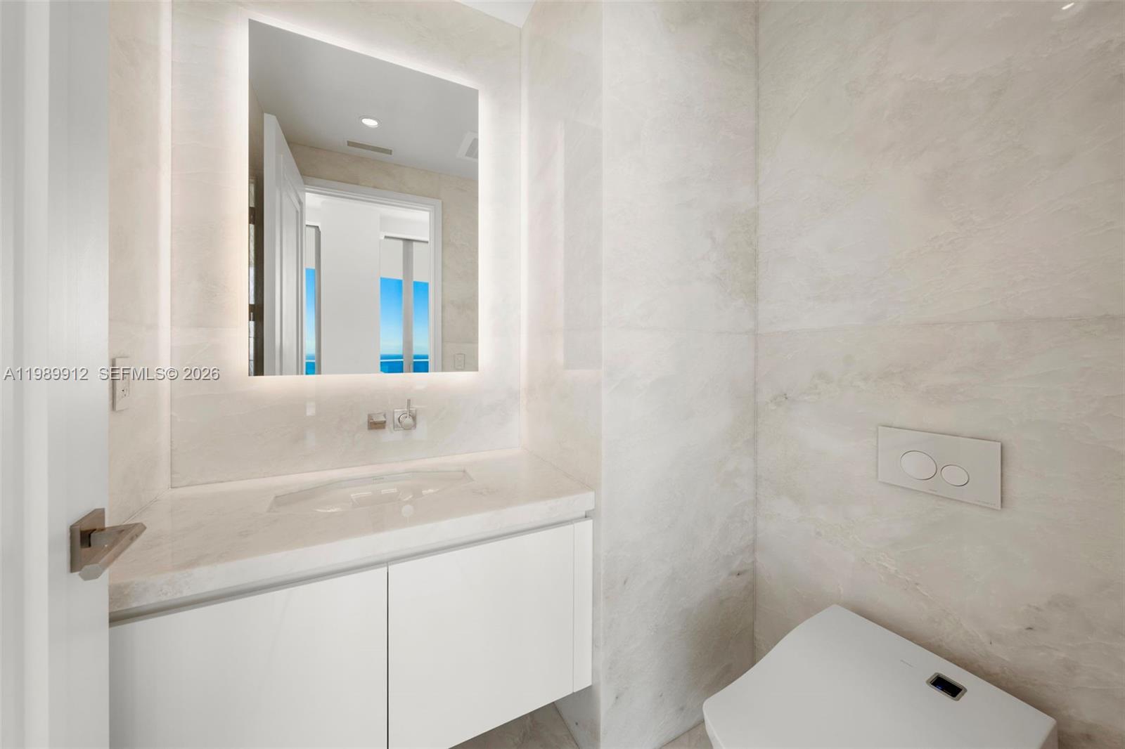 NORTH BISCAYNE BEACH AMEN - Residential