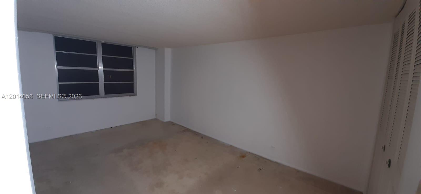 WINSTON TOWERS 200 - Residential Lease