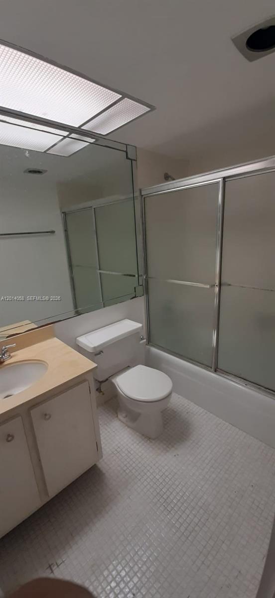 WINSTON TOWERS 200 - Residential Lease
