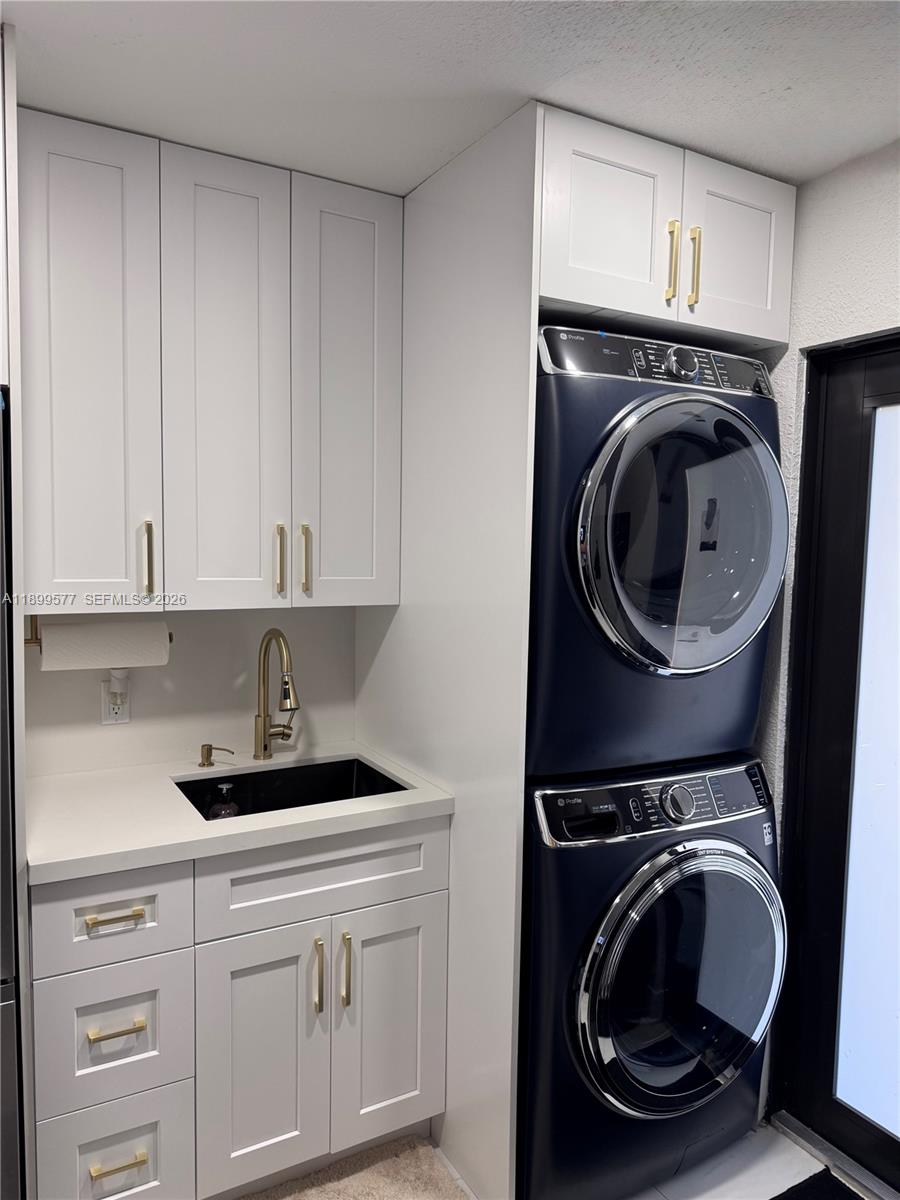 G W MOODYS SUB - Residential Income