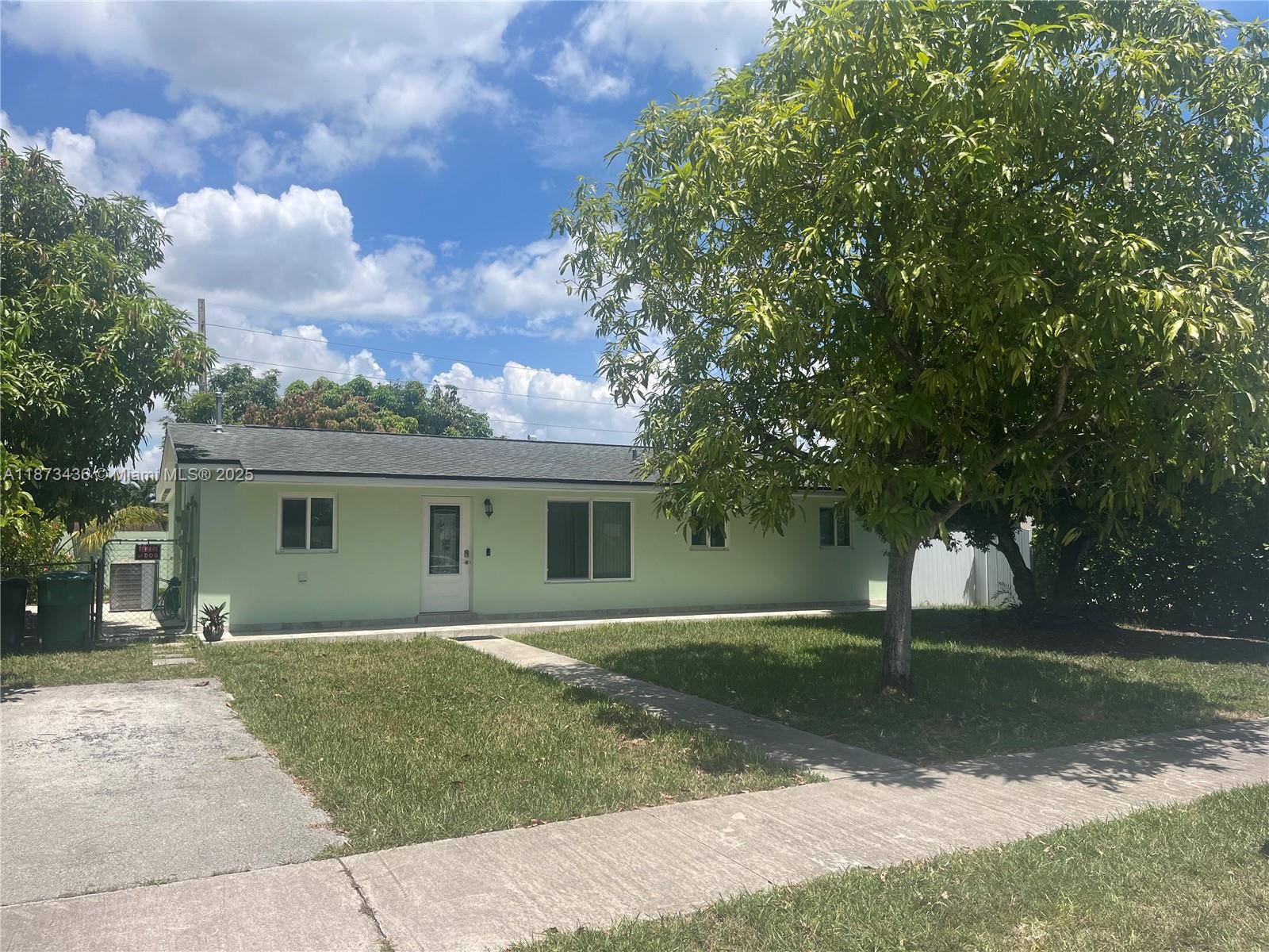 Charming home nestled in Miami’s desirable Fairway Estates neighborhood, perfectly balanced for comfort and convenience. This lovingly maintained 1972-built single-family home offers tons of space with endless possibilities. You'll find a warm and efficient layout that features three spacious bedrooms and three baths, looking for versatile living space.