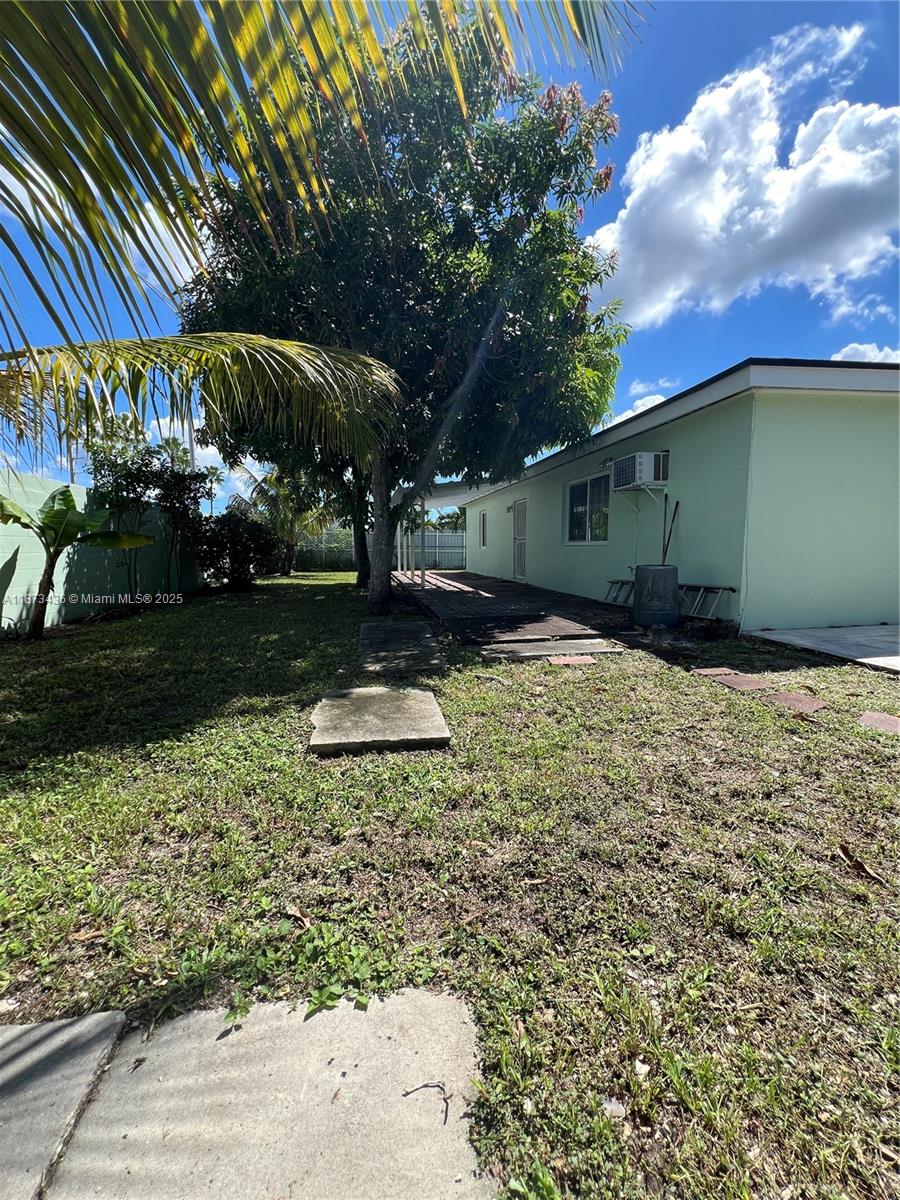 FAIRWAY ESTATES SEC FOUR - Residential