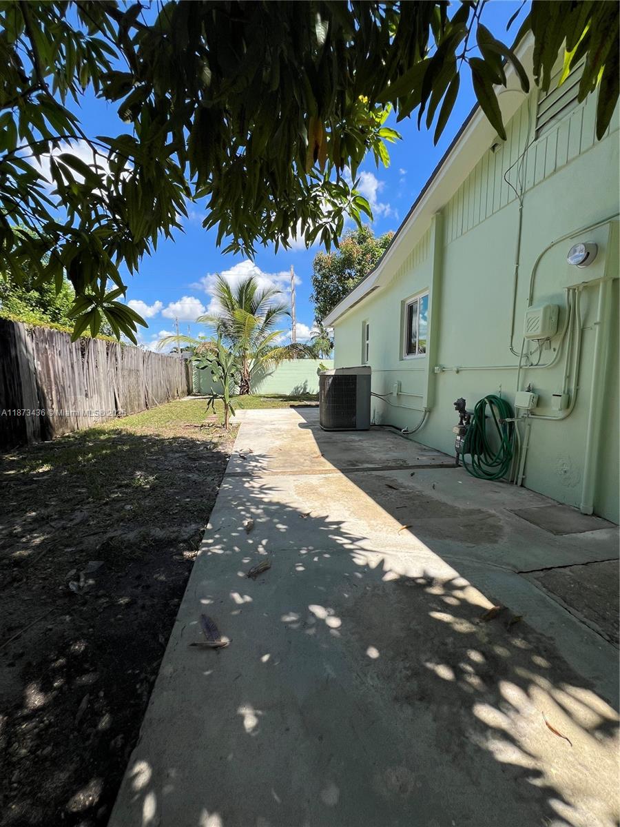 FAIRWAY ESTATES SEC FOUR - Residential