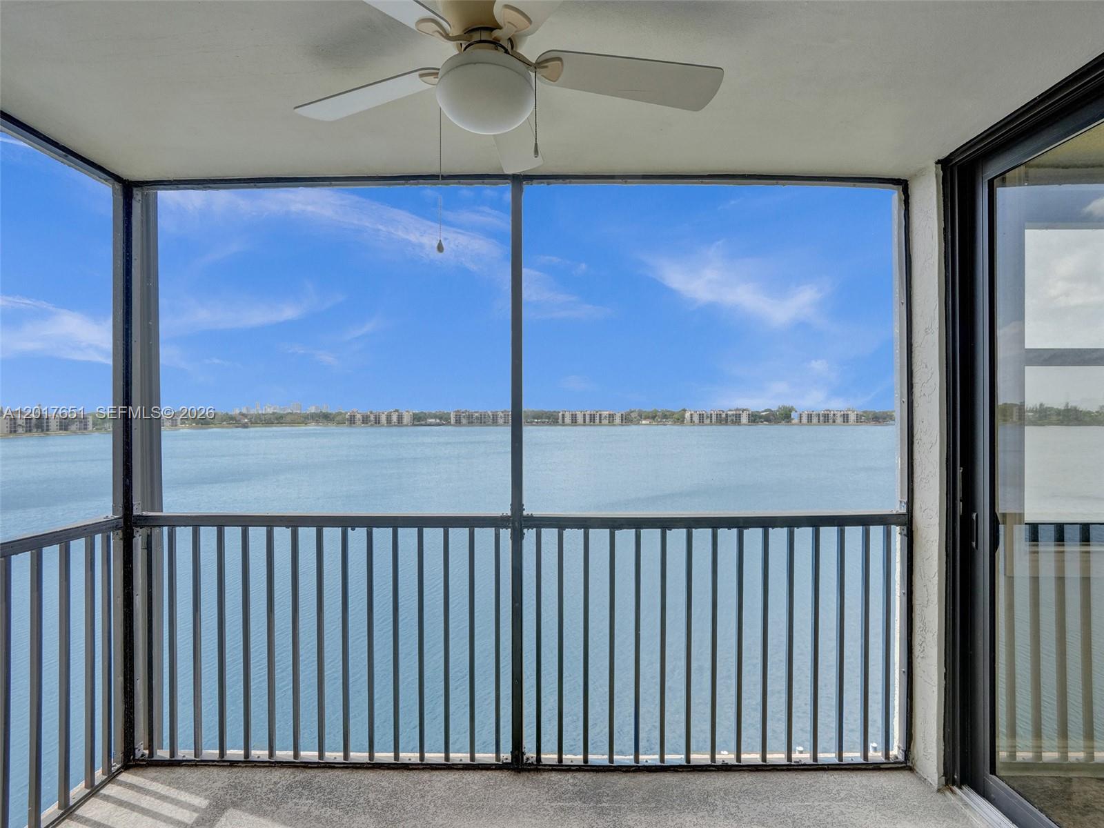 LAKE EMERALD CONDOMINIUM - Residential