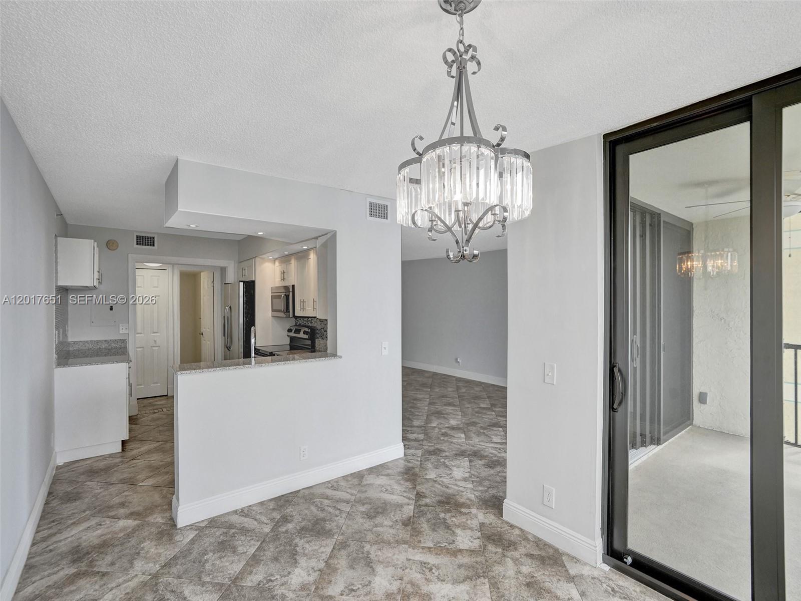 LAKE EMERALD CONDOMINIUM - Residential