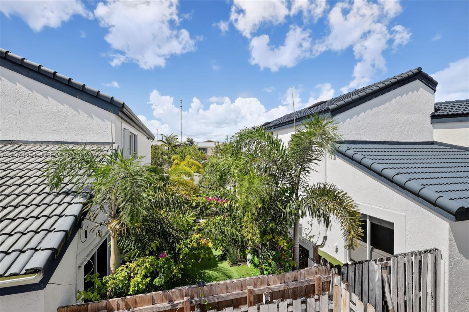 SAN SIMEON HOMES - Residential