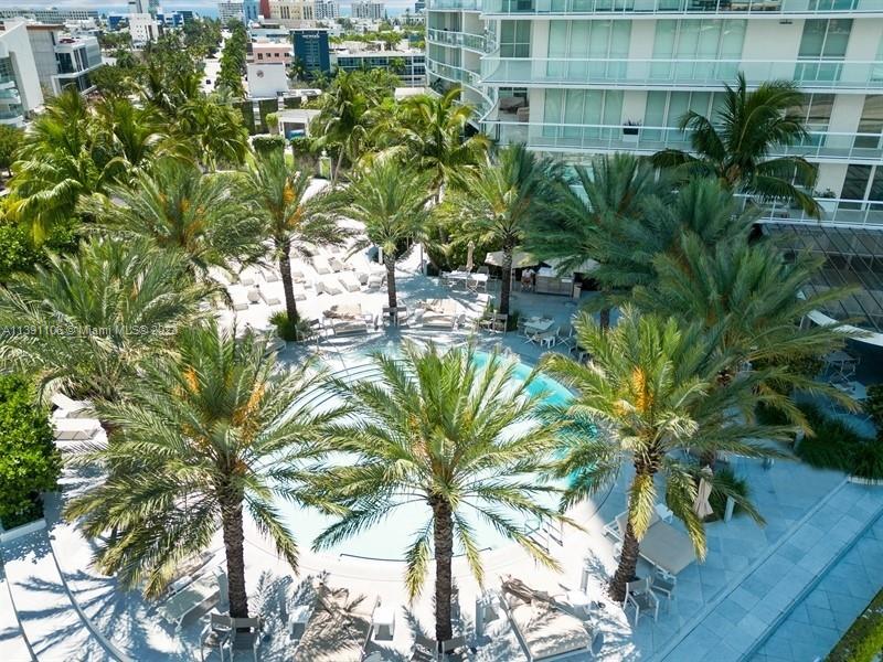 ICON CONDO - Residential