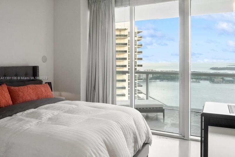 ICON CONDO - Residential