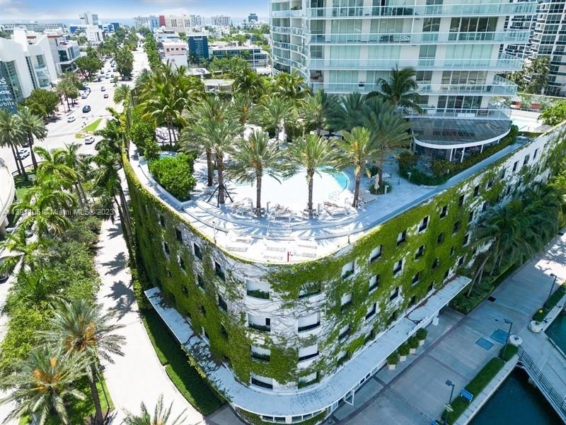 ICON CONDO - Residential