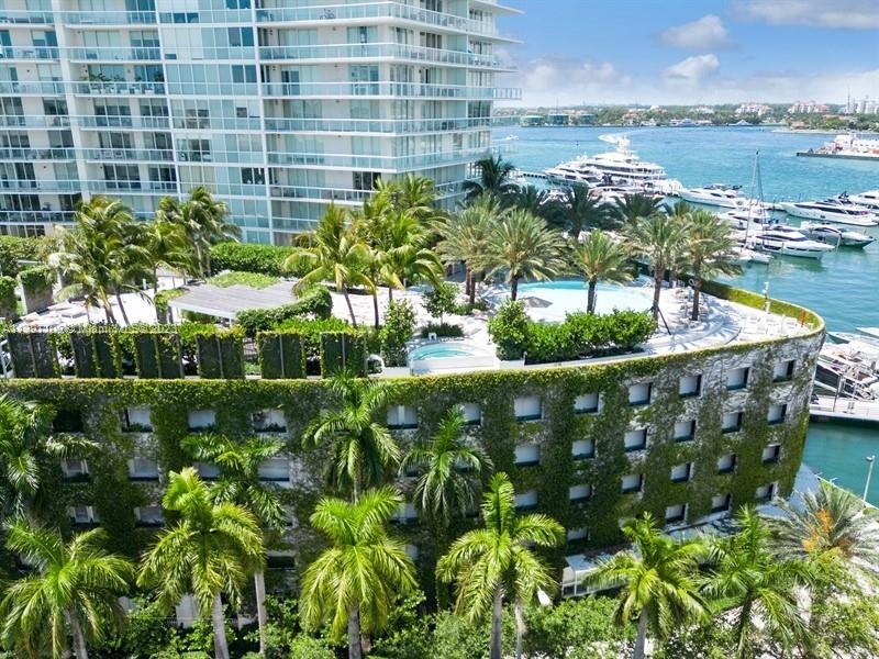 ICON CONDO - Residential