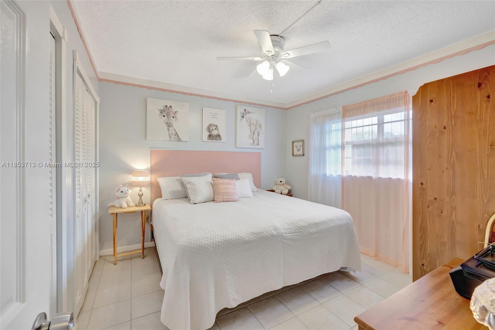 ORIOLE GOLF & TENNIS CLUB - Residential