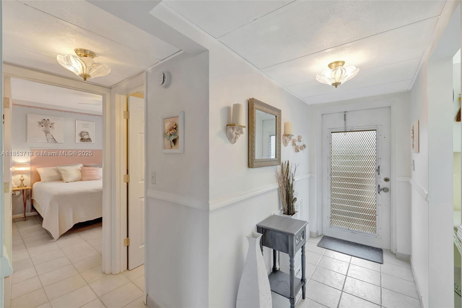 ORIOLE GOLF & TENNIS CLUB - Residential