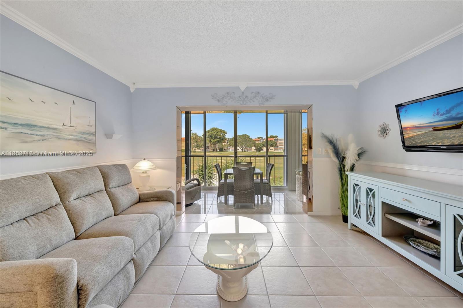 ORIOLE GOLF & TENNIS CLUB - Residential