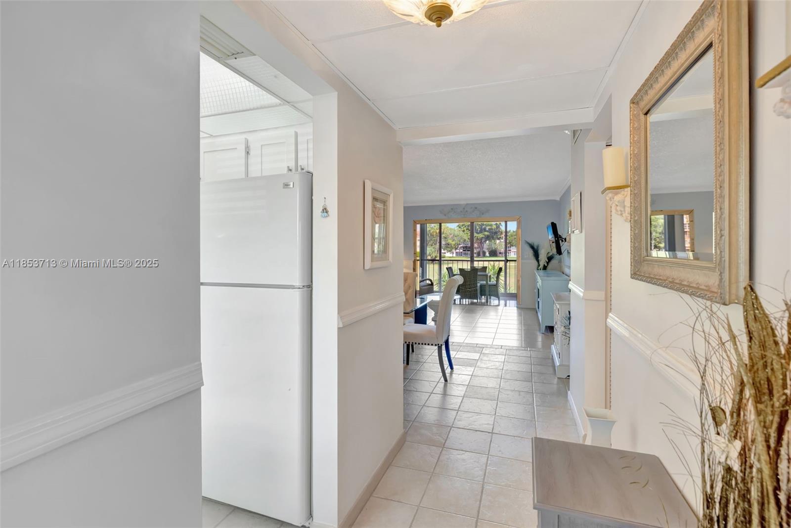 ORIOLE GOLF & TENNIS CLUB - Residential