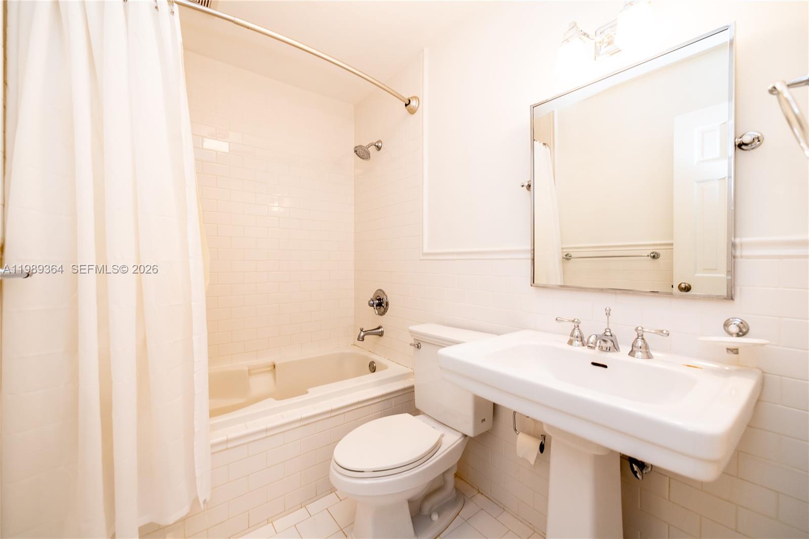 BAY POINT - Residential