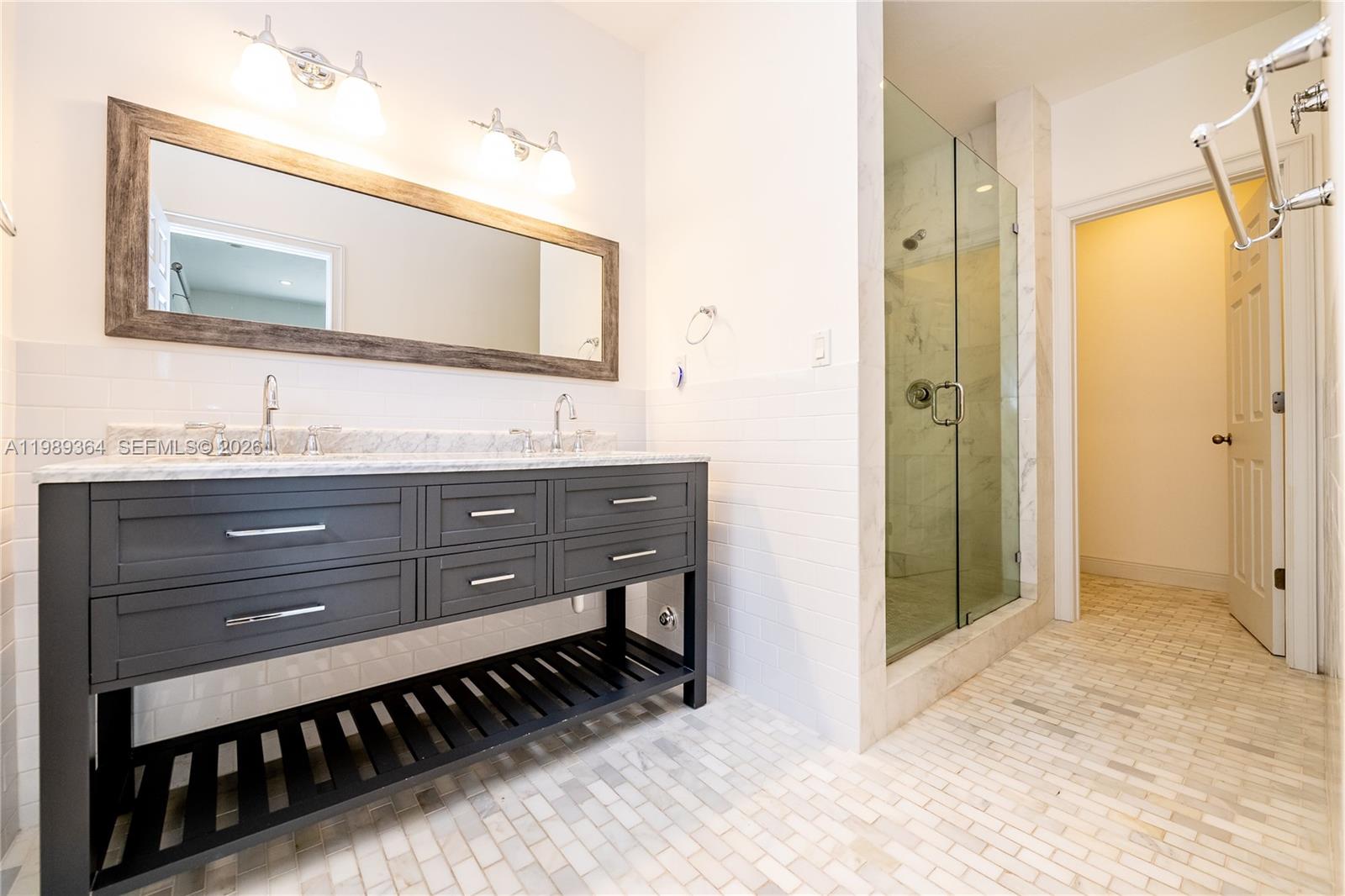 BAY POINT - Residential