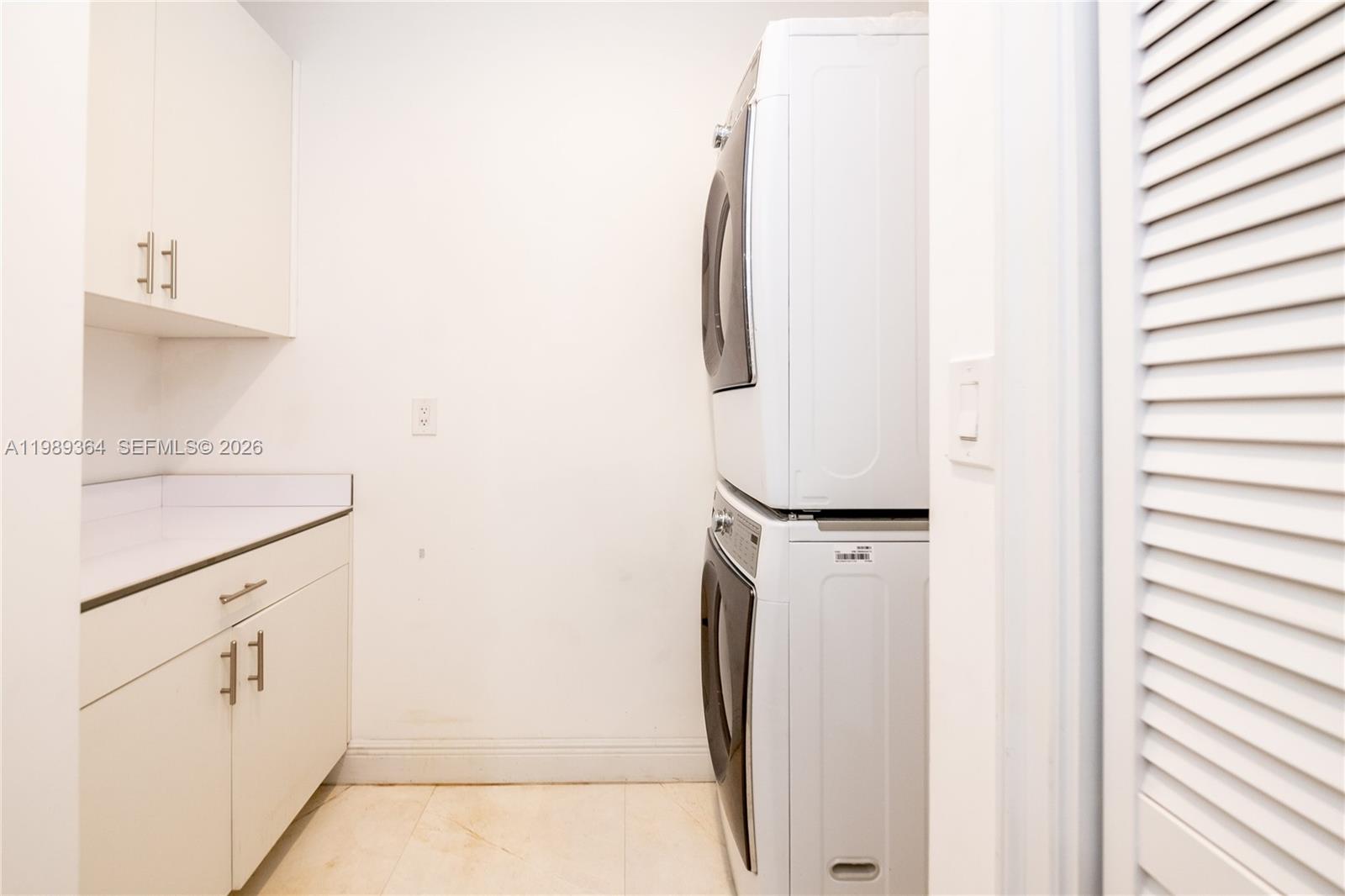 BAY POINT - Residential