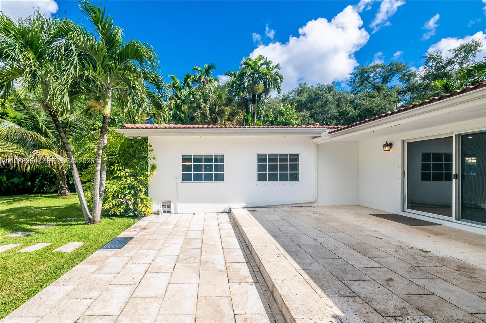 BAY POINT - Residential