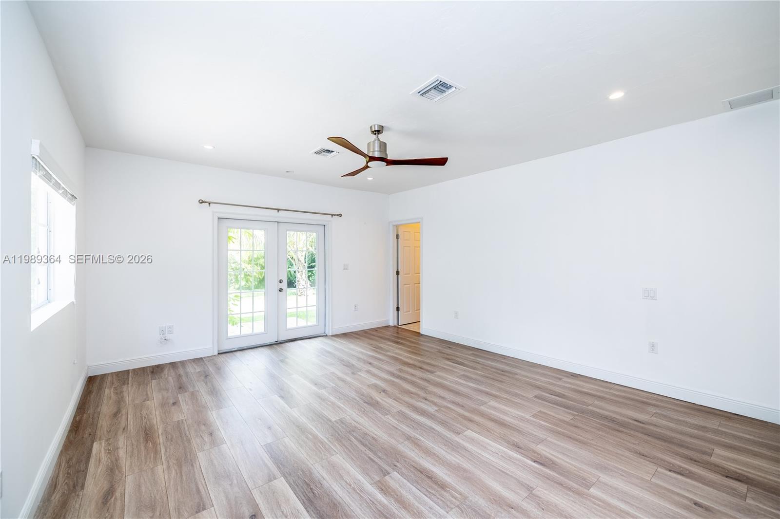 BAY POINT - Residential