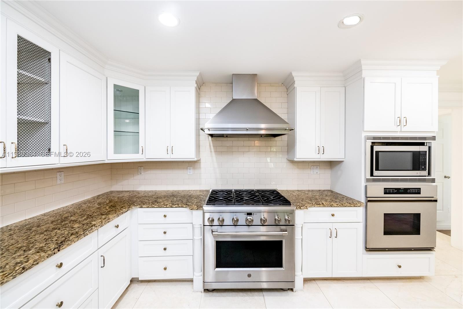 BAY POINT - Residential