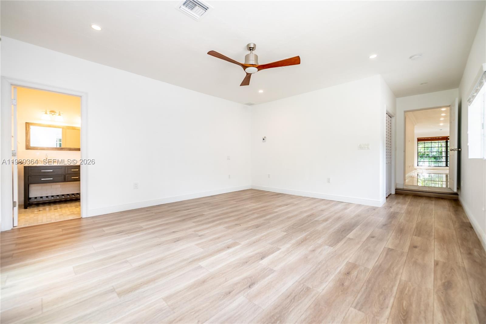 BAY POINT - Residential