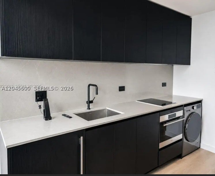 20 NE 11th ST 4807A