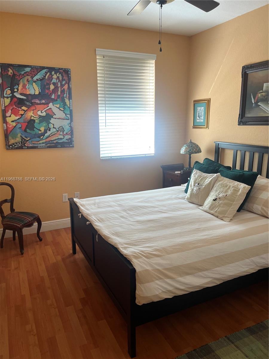 DORAL ISLES NORTH SEC ONE - Residential