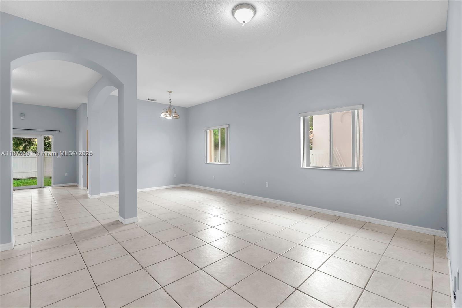 Catalina Bay - Residential