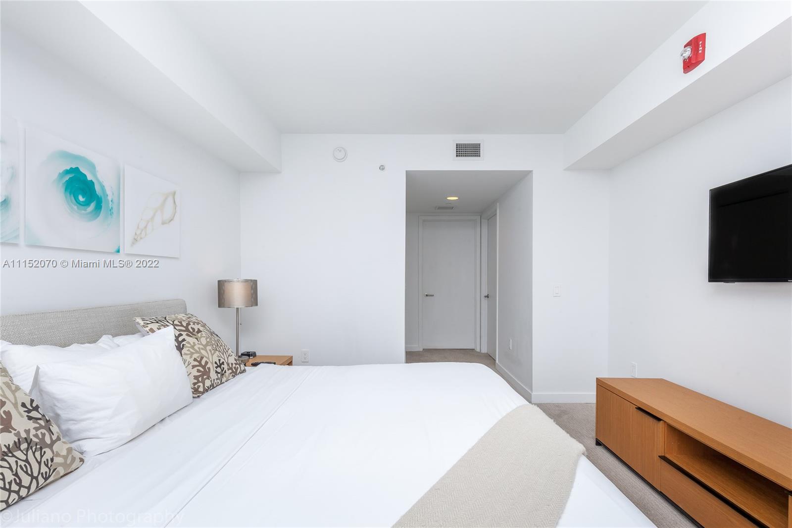 BEACHWALK CONDOMINIUM - Residential